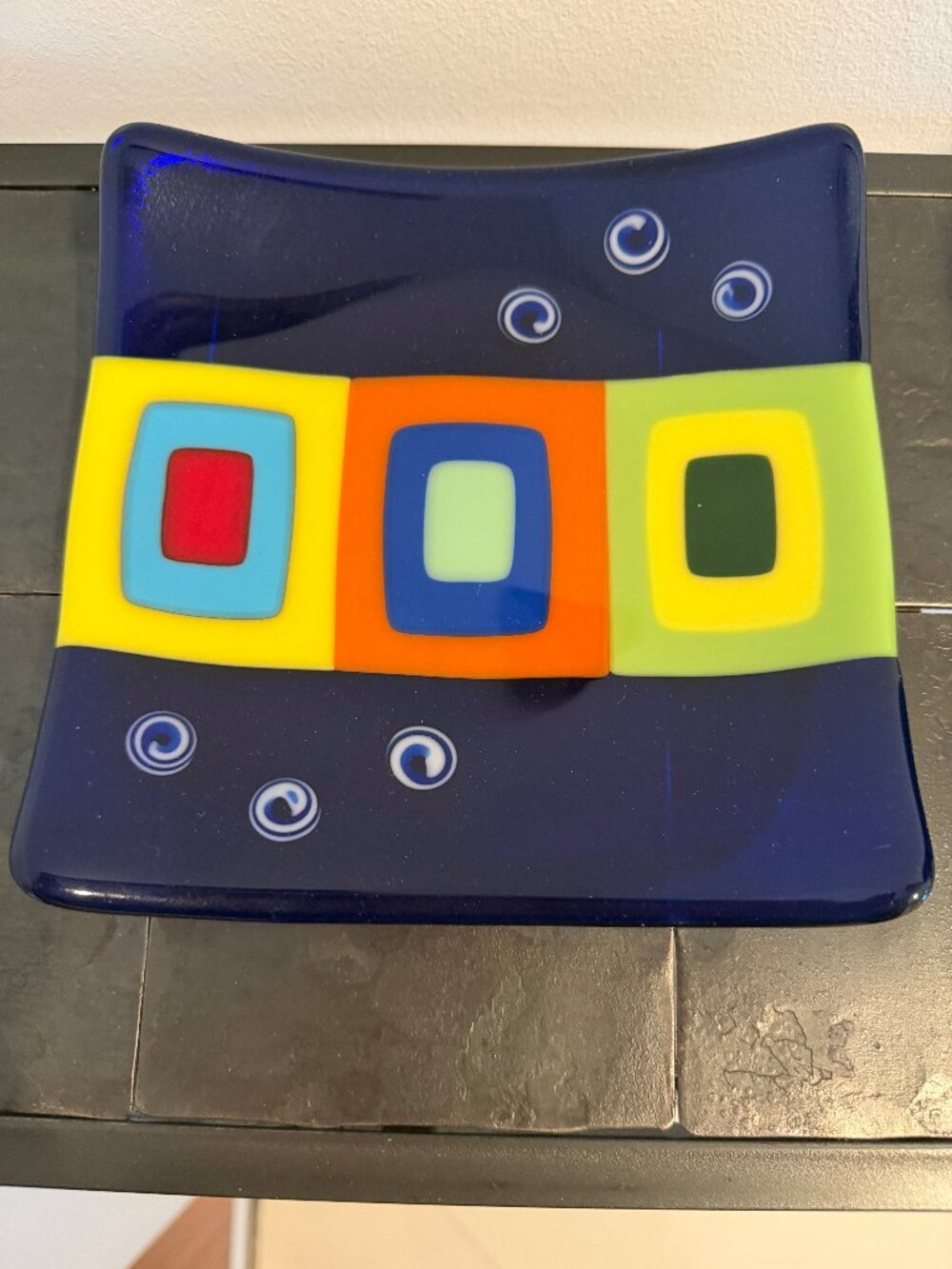 Small Flat plate , very colorful block design